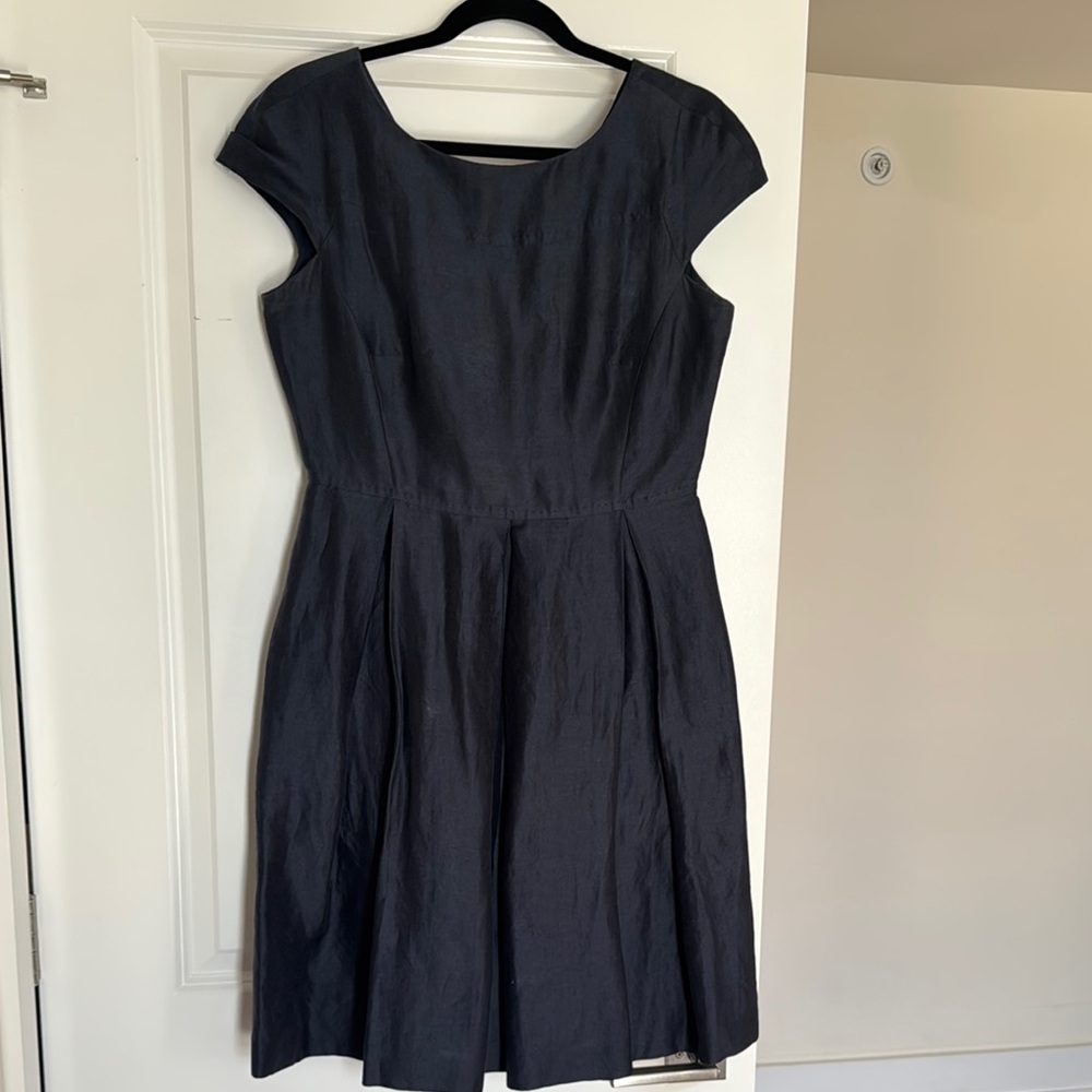 Weekend Max Mara Navy Blue Pleated Linen Dress